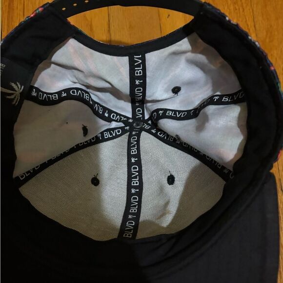 BLVD Multicolor Palm Tree Hat - Picture 5 of 6